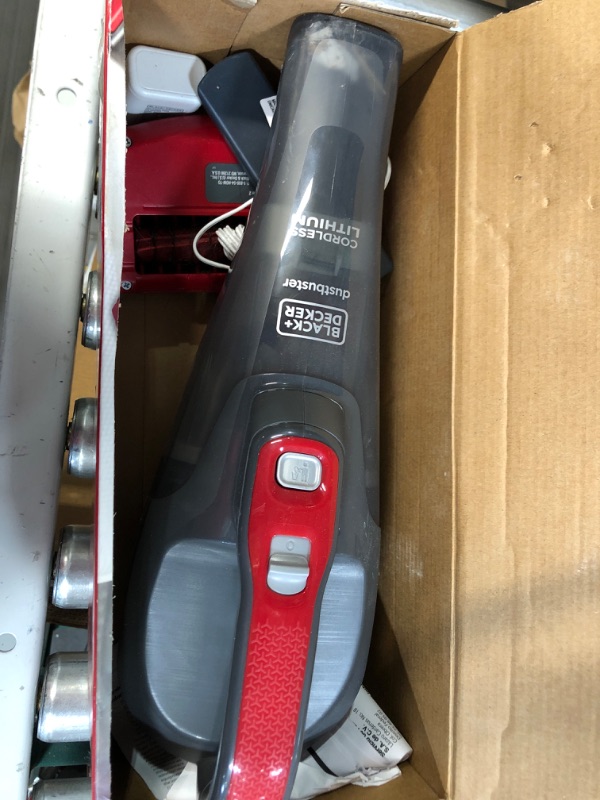 Photo 2 of [USED] BLACK+DECKER HLVB315JA26 Quick Clean Car Cordless Hand Vacuum