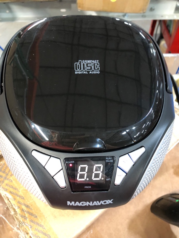Photo 1 of Magnavox MD6924 CD Boombox with Am & FM Radio