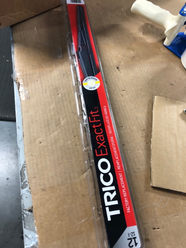 Photo 2 of TRICO Exact Fit 12 Inch Pack of 1 Beam Rear Wiper Blade For My Car (12-I) *LOOKS NEW*