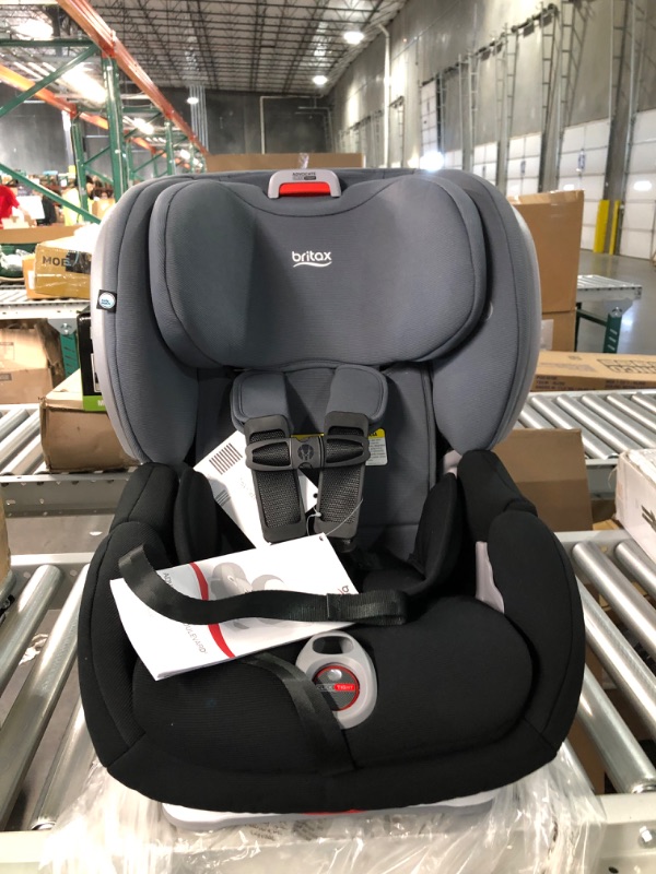 Photo 4 of Britax Advocate Clicktight Convertible Car Seat, Black Ombre SafeWash Black Ombre Advocate