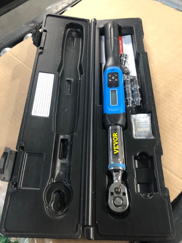 Photo 2 of VEVOR Digital Torque Wrench, 3/8" Drive Electronic Torque Wrench, Torque Wrench Kit 5-99.5 ft-lbs 