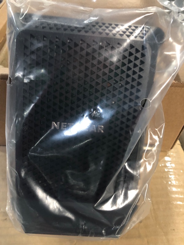 Photo 3 of NETGEAR Cable Modem CM700 - Compatible SEEMS NEW