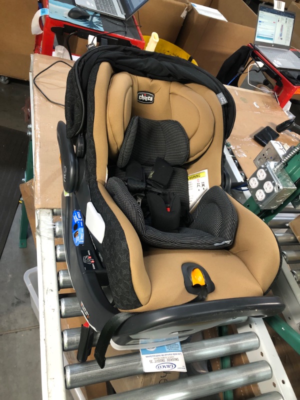 Photo 2 of Chicco Fit2 Infant & Toddler Car Seat - Cienna Cienna Fit2