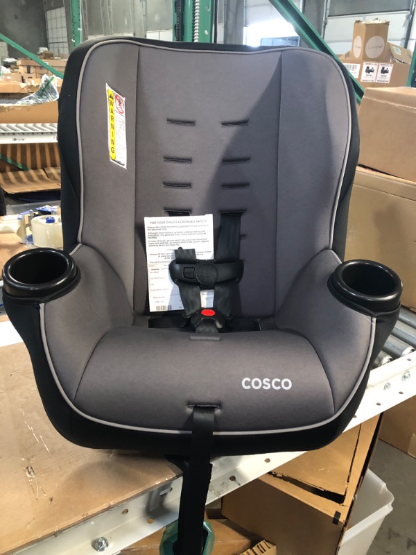 Photo 4 of Cosco Onlook 2-in-1 Convertible Car Seat,