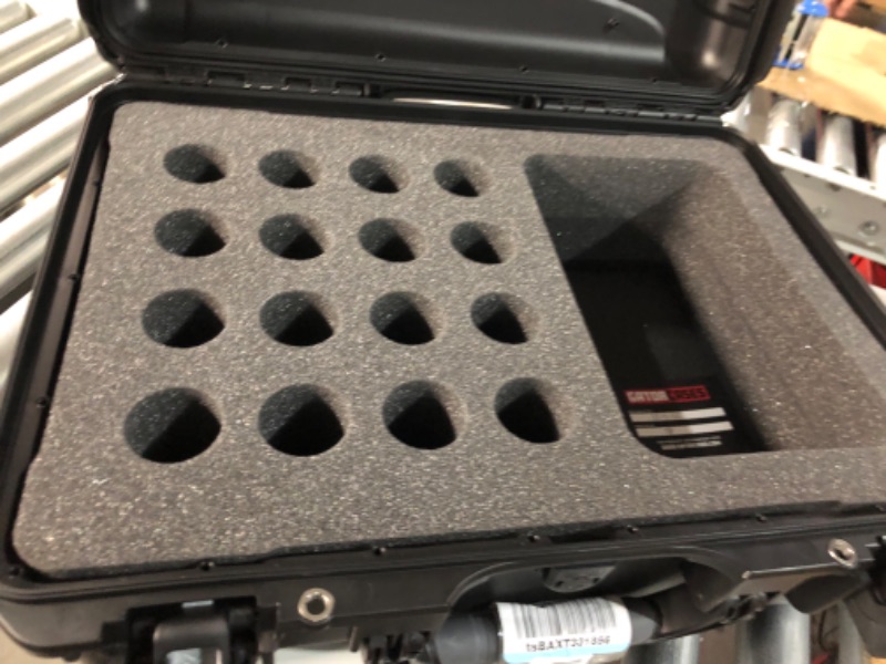 Photo 2 of (LOOKS NEW) Gator Cases Titan Series Water Proof Injection Molded Microphone Case