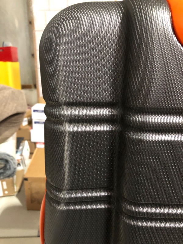 Photo 7 of **USED**CORNERS ARE DENTED IN ON 28 IN**SEE PICTURES **Rockland Melbourne Hard side Expandable Spinner Wheel Luggage, (Charcoal N Orange), 2-Piece Set (20/28)