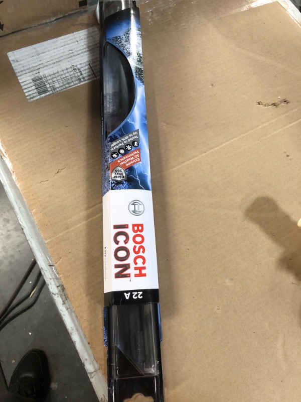 Photo 2 of Bosch Automotive ICON 22A Wiper Blade, 