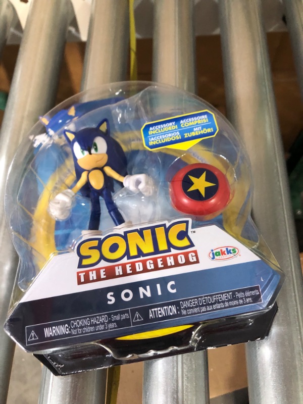 Photo 1 of *new* Jakks Pacific Sonic The Hedgehog Basic Wave 1 Modern Sonic Star Spring 4 Action Figure