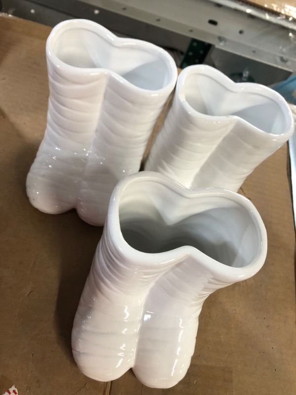 Photo 2 of 3x Generic Shoe Vases Small 