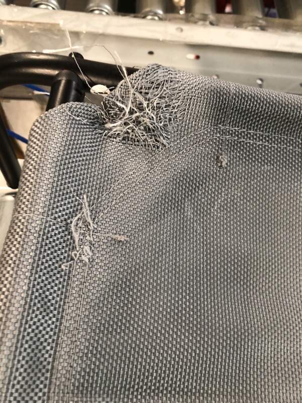 Photo 4 of *damaged* Amazon Basics Cooling Elevated Pet Bed