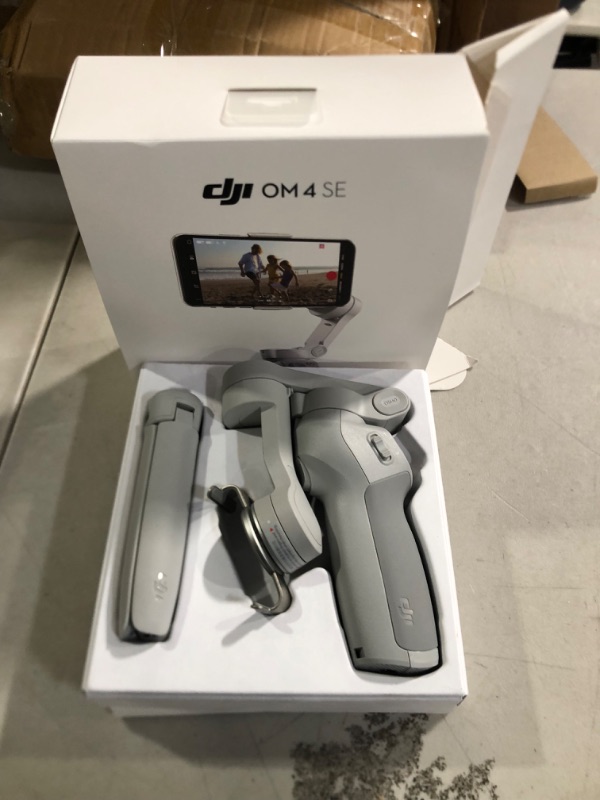 Photo 2 of DJI OM 4 SE - 3-Axis Smartphone Gimbal Stabilizer with Tripod, 