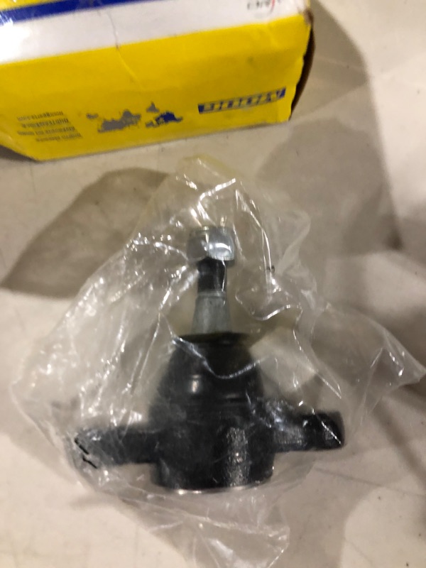 Photo 2 of MOOG K500035 Ball Joint