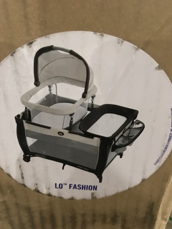 Photo 2 of Graco Pack 'n Play Day2Dream Travel Bassinet Playard 