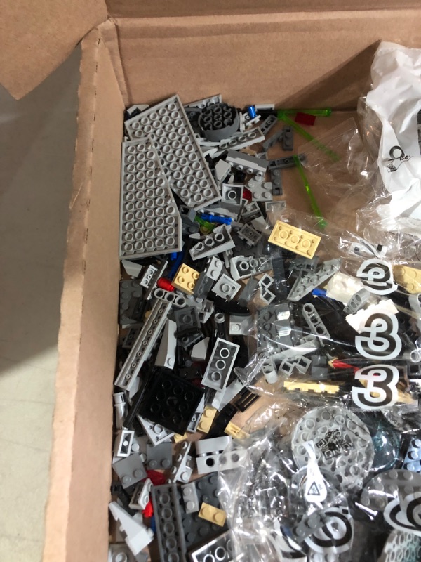 Photo 3 of !!!SEE CLERK NOTES!!!
LEGO Star Wars: The Mandalorian Imperial Light Cruiser; New 2021 (1,336 Pieces) Frustration-Free Packaging