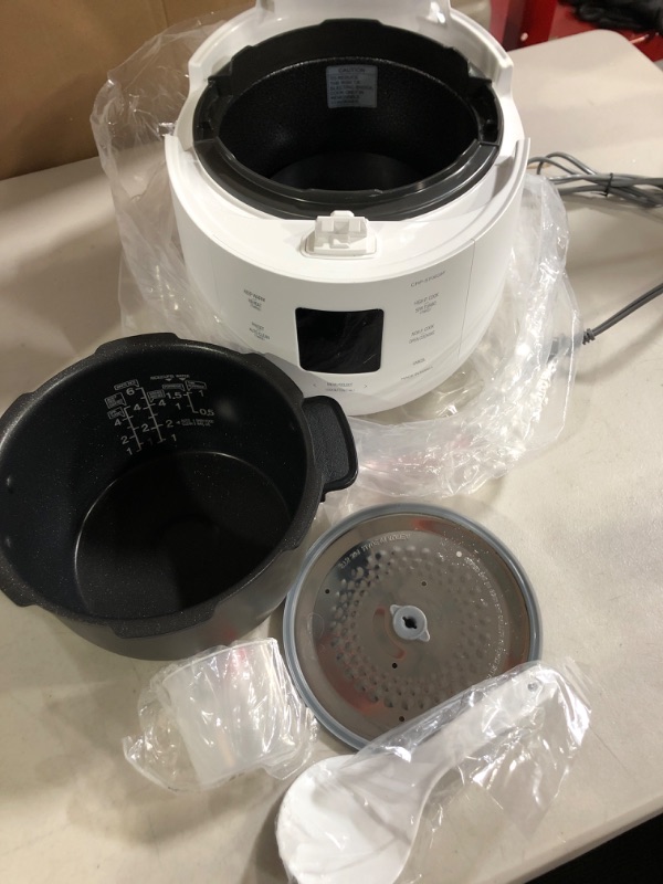 Photo 3 of !!!SEE CLERK NOTES!!!
CUCKOO CRP-ST0609F | 6-Cup (Uncooked) Twin Pressure Rice Cooker & Warmer | 12 Menu Options | (6 CUP) White