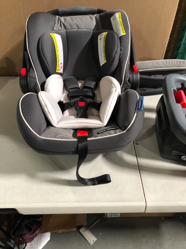 Photo 3 of Graco SnugRide SnugLock 35 Infant Car Seat - Spencer