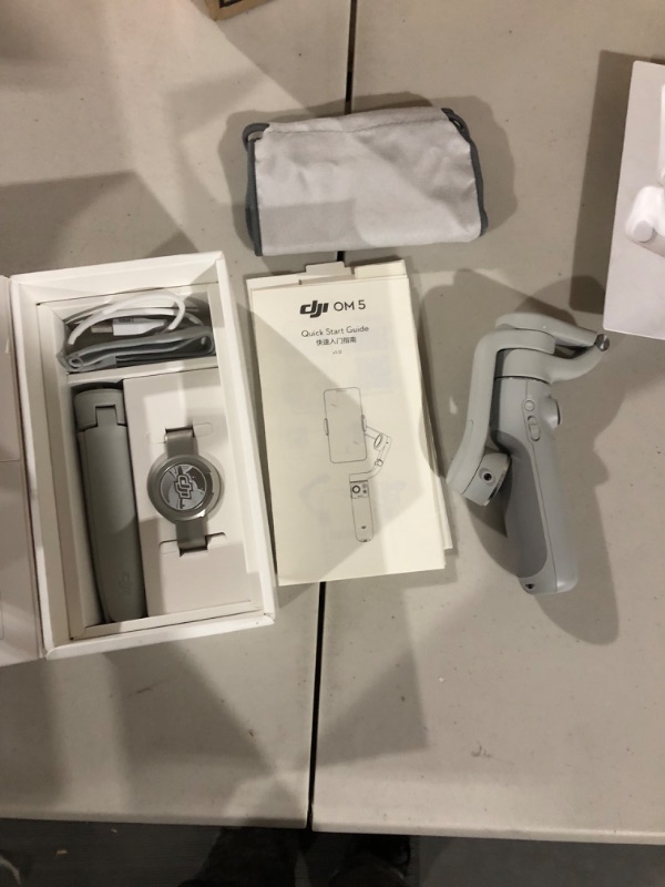 Photo 4 of ***SEE NOTES** DJI OM 5 Athens Extendable Camera Gimbal (Gray)