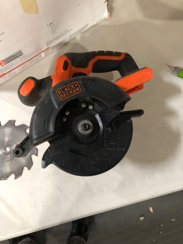 Photo 3 of ***USED***SEE NOTES* BLACK+DECKER 20V MAX* POWERCONNECT 5-1/2 in. Cordless Circular Saw, Tool Only (BDCCS20B) Circular Saw Only