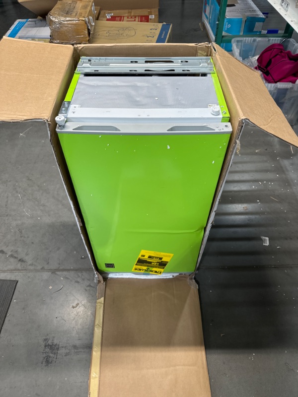 Photo 2 of ***DAMAGED*** RCA RFR321-FR320/8 IGLOO Mini Refrigerator, 3.2 Cu Ft Fridge, Lime Green