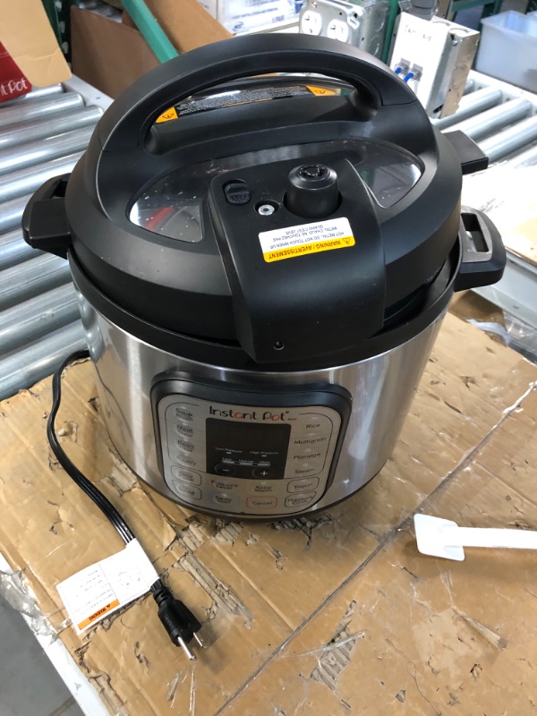 Photo 3 of *USED/SEE NOTES* Instant Pot Duo 7-in-1 Electric Pressure Cooker