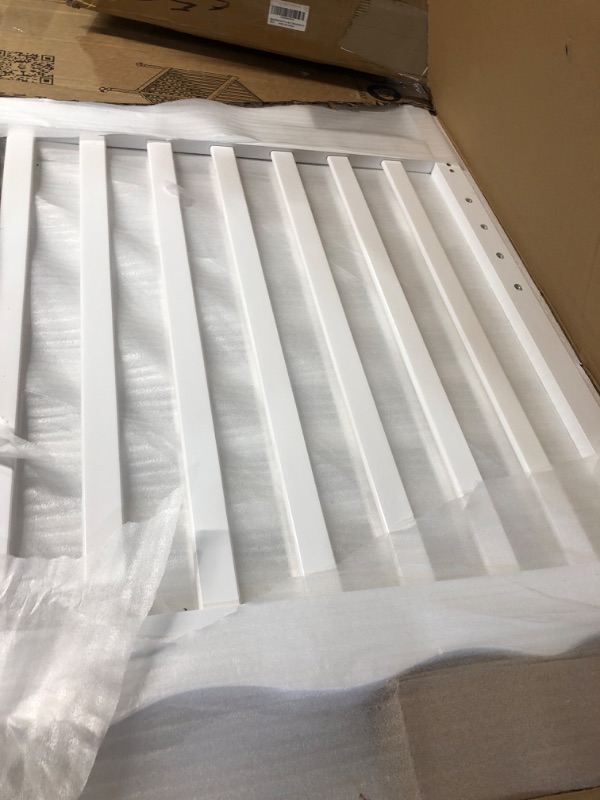 Photo 2 of Dream On Me Synergy 5-In-1 Convertible Crib In White, Greenguard Gold Certified Crib White