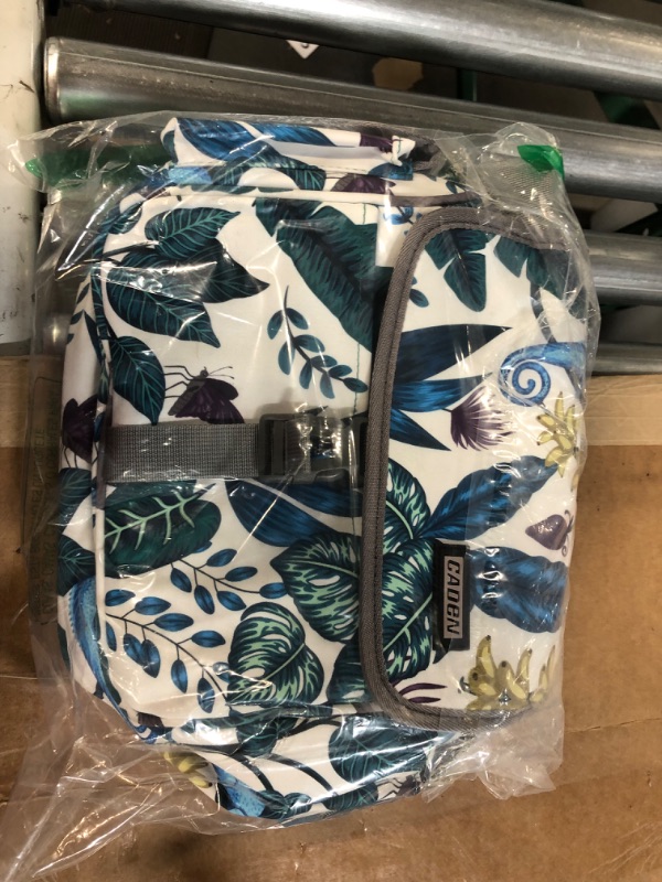 Photo 1 of CADeN Camera Bag Case Shoulder Crossbody Bag Compatible