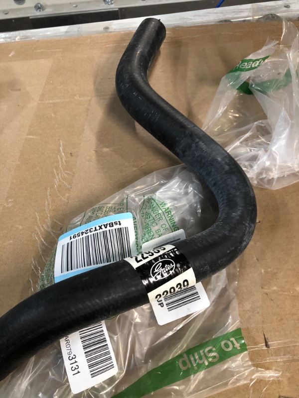 Photo 2 of Gates 22939 Premium Molded Coolant Hose