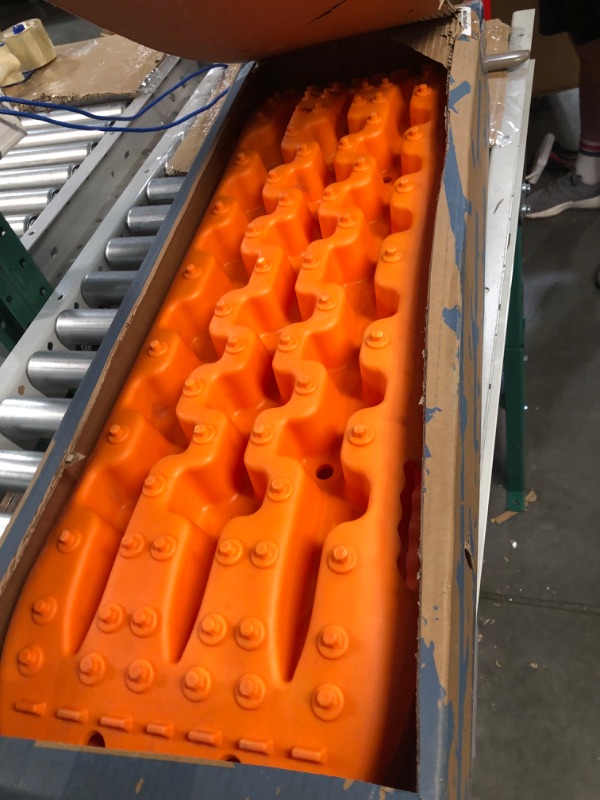 Photo 1 of REINDEER Recovery Traction Tracks Mat for 4X4 Offroad Sand Snow Mud Track Tire Ladder Orange Slim 4WD Slim Orange