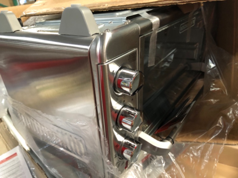 Photo 2 of *BRAND NEW* Air Fryer + Convection Toaster Oven by Cuisinart