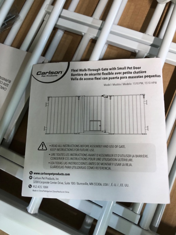 Photo 2 of **USED: SEE NOTES** Carlson Extra-Tall Flexi Pet Gate