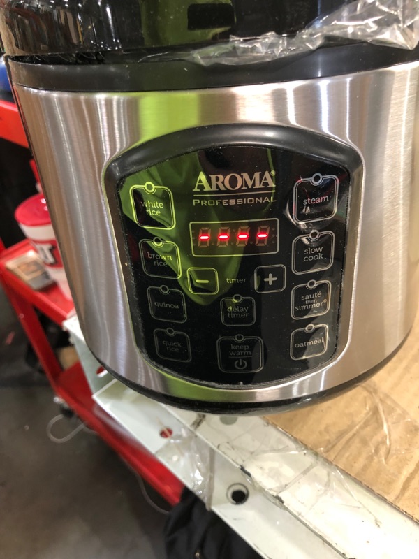 Photo 8 of **DAMAGED: SEE NOTES** Aroma Housewares ARC-954SBD Rice Cooker