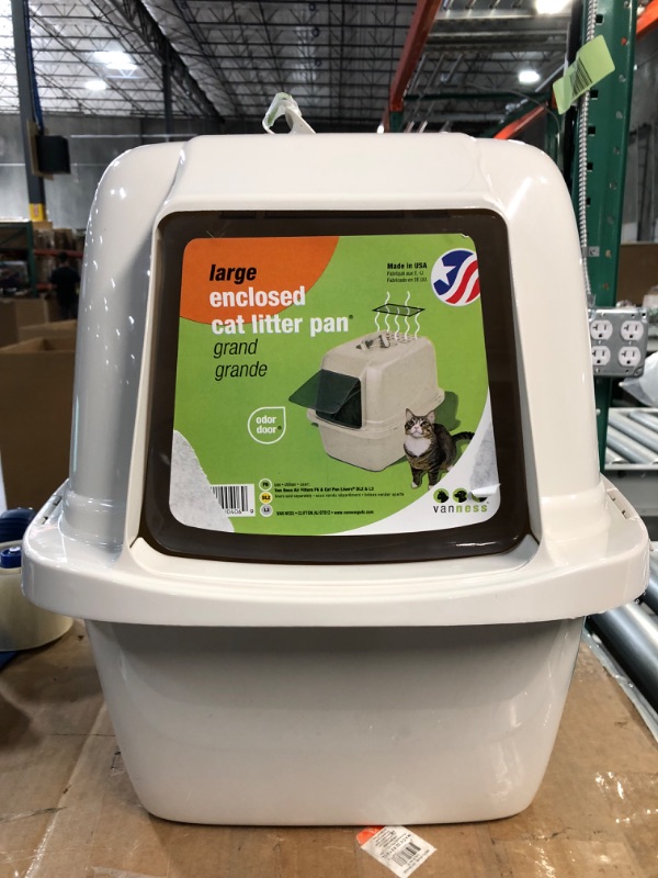 Photo 1 of *USED/ SEE NOTES** PETS ODOR CONTROL ENCLOSED CAT LITTER BOX, HOODED, PEARL
