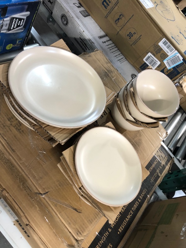 Photo 2 of **BRAND NEW**  Gibson Home Rockaway Round Stoneware Dinnerware Set, Cream 