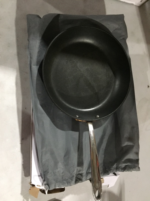 Photo 1 of [USED] HexClad 10 Inch Hybrid Stainless Steel Frying Pan with Stay-Cool Handle 