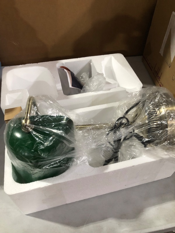 Photo 2 of [USED] Newhouse Lighting Morgan Antique Green and Brass Glass and Metal Adjustable Energy-Efficient LED Classic Banker Lamp with 1 Free 3.5-Watt LED Bulb Included