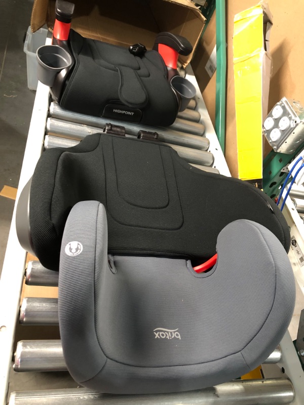 Photo 1 of Britax Highpoint Backless Belt-Positioning Booster Seat, SafeWash Black Ombre