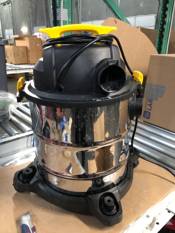 Photo 3 of (READ NOTES) Stanley SL18116 Wet/Dry Vacuum, 6 Gallon, 4 Horsepower, Stainless Steel Tank, 4.0 HP, Silver+yellow