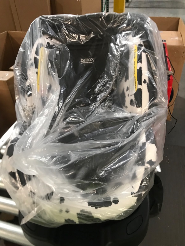 Photo 3 of Britax B-Safe Gen2 Flexfit Infant Car Seat, Cowmooflage 2.0 SafeWash Gen2 FlexFit Cowmooflage Safewash