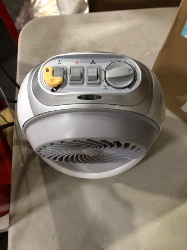 Photo 2 of *SEE NOTES* *PARTS ONLY* Vornadobaby Tempa Nursery Heater, White
