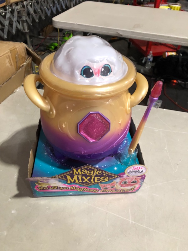 Photo 4 of ***MISSING MOST OF THE PIECES - FOR PARTS ONLY***
Magic Mixies Magical Misting Cauldron 