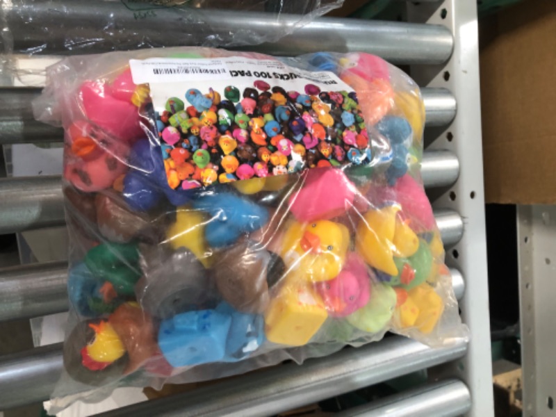 Photo 2 of [USED] Rubber Ducks 