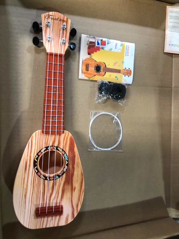 Photo 2 of [USED] 17 Inch Kids Ukulele 