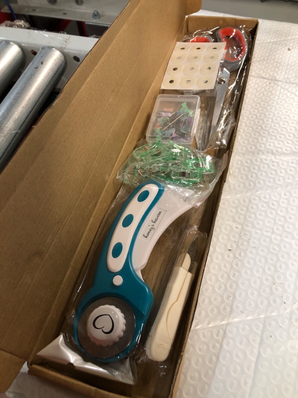 Photo 2 of Rotary Cutter Set 