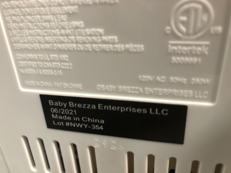 Photo 4 of *BRAND NEW* Baby Brezza Formula Maker Pro Advanced Baby Formula Maker Dispenser