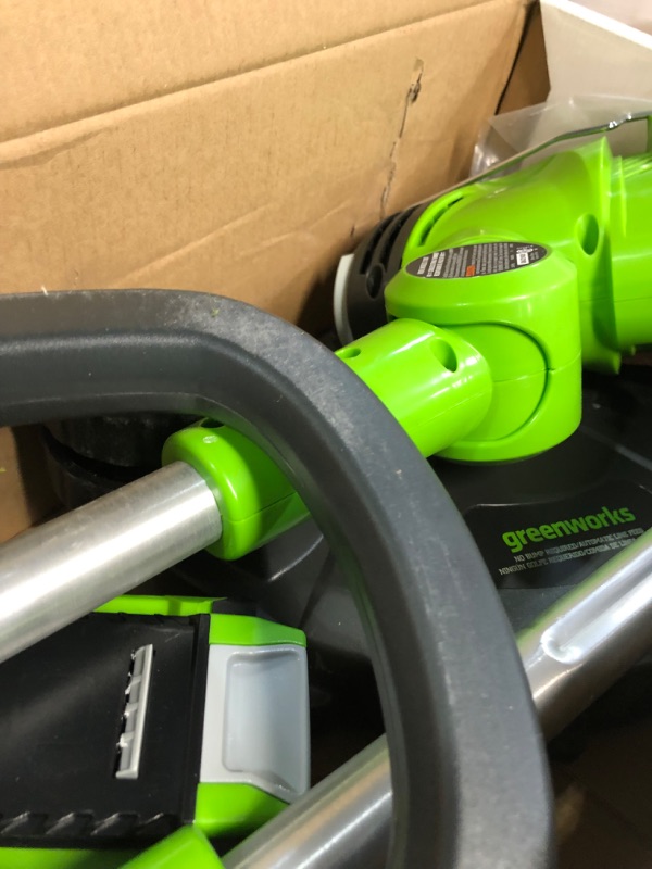 Photo 3 of ** PARTS ONLY ** Greenworks 21302 40V GMAX Lithium-Ion 13 in. Straight Shaft String Trimmer