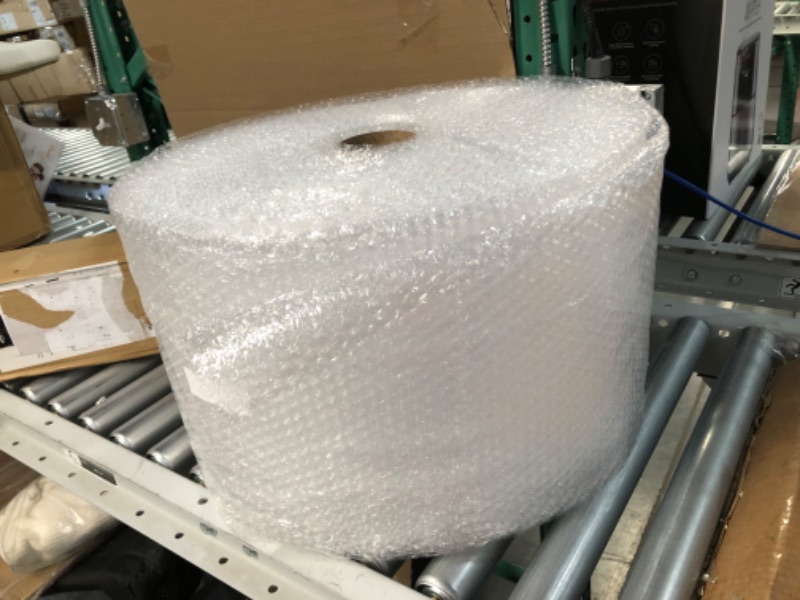 Photo 2 of Yens Elite Cushioning Roll 3/16 Perforated 12 Bubble Rolls Small 12 Width 700 feet 12"-700ft