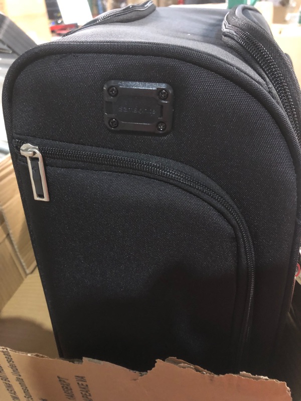 Photo 3 of *BRAND NEW* Samsonite Underseat Carry-On Spinner with USB Port, Jet Black