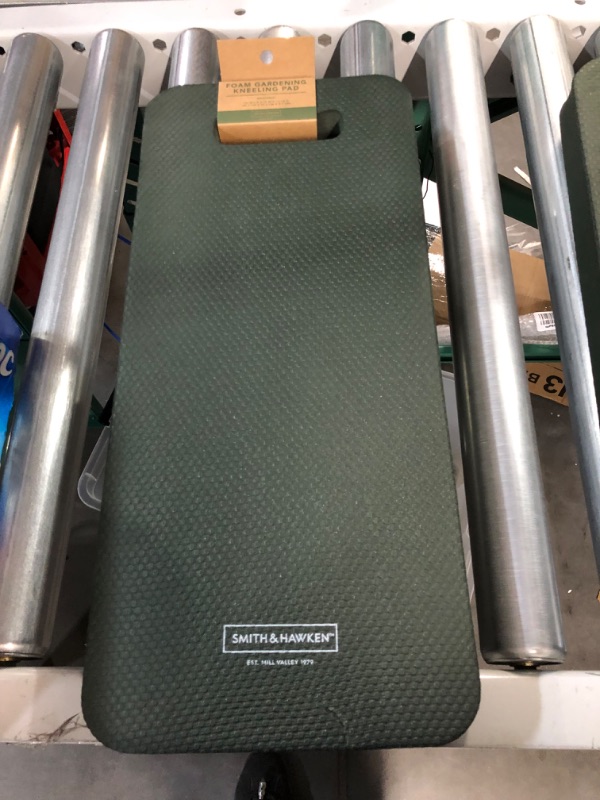 Photo 2 of 18 x 8 Foam Garden Kneeler Green - Smith  Hawken