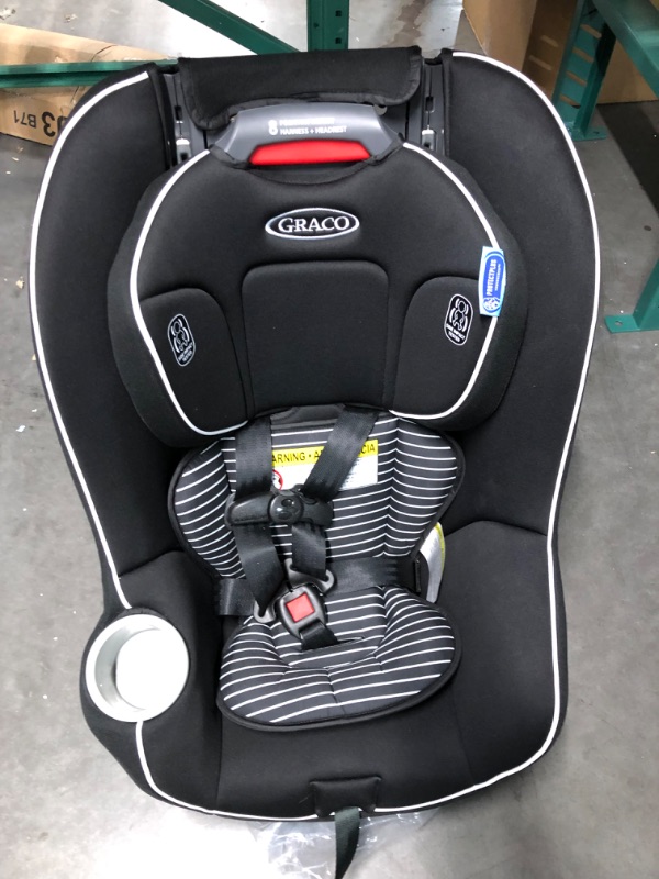 Photo 1 of Graco Admiral 65 Convertible Car Seat, Studio