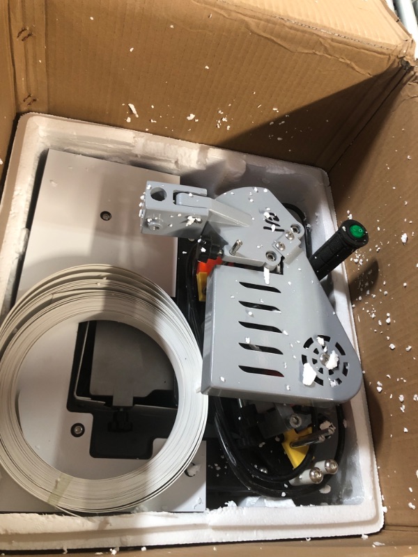 Photo 1 of YUCHENGTECH Woodworking Edge Bander Banding Machine Portable Edge Bander Curve Straight Edge Banding Machine With Speed Control 110V Adjustable Speed